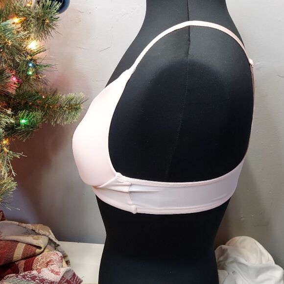 SO Perfect Wireless Bra size 32A - Picture 2 of 4